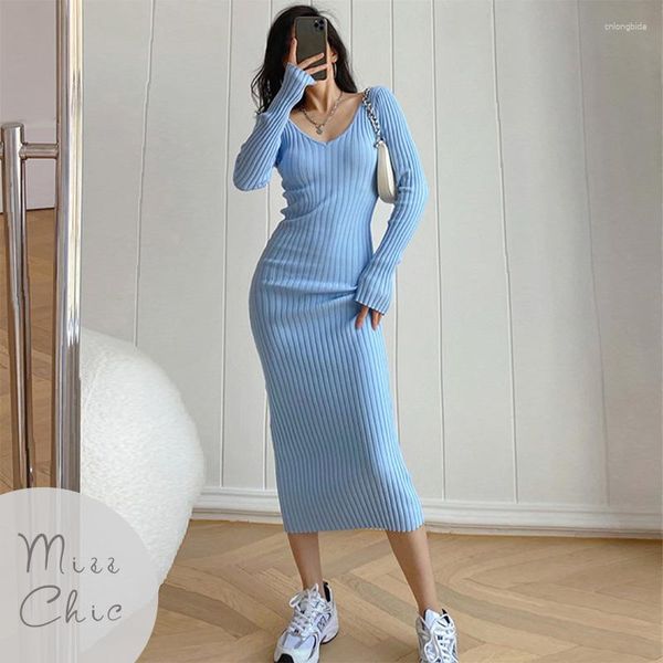 Abiti casual coreani eleganti maglione per donne 2023 sexy a v maniche lunghe elastico abito a maglia in maglieria midi.