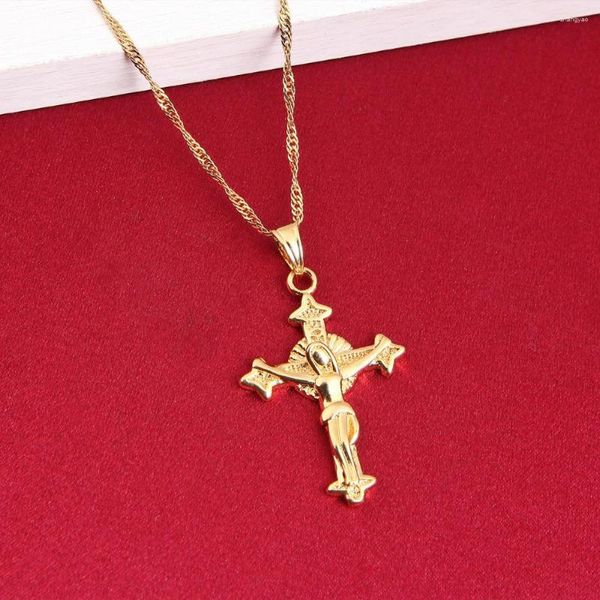 Подвесные ожерелья Иисус Голова скрещивает золотой цвет 22K очаг для женщин, мужские христианские ювелирные ювелирные фабрики Оптовая драгоценно -распятие