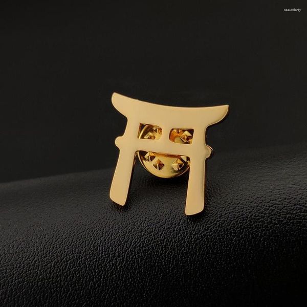 Broschen Vintage Japaner Schrein Torii Charm Edelstahl Schmetterling Schnalle Brosche Männer Anzüge Abzeichen Mystery Amulett Schmuck Hochzeit Geschenke