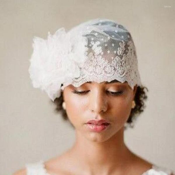 Brautschleier Punkte Tüll Hochzeit mit handgefertigter Blume Muslim Brautkappe für Braut Customized Accessoires