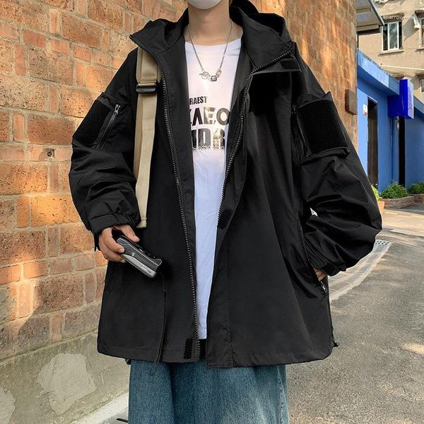 Giacche da uomo marca di moda autunnale giacca alla moda alla moda per cappotto con cappuccio sportivo all'aperto casual 2023 Corea