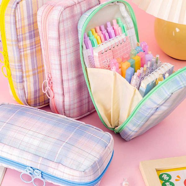 Lernen Spielzeuge Kawaii Große niedliche Bleistiftkoffer Ästhetik Super Big Bleistifttasche Leinwand Grid School Supplies Stortierspeicher für Boy Girls R230822