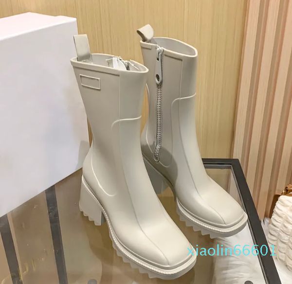 Joelho de meia botas plata