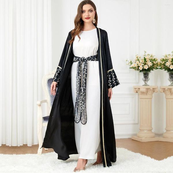 Abbigliamento etnico Abiti di tacchino per donne Abaya Musulmani Set musulmani Set di ricamo in pizzo allacciata per la festa di caftano Black Abayas Ladies Sera