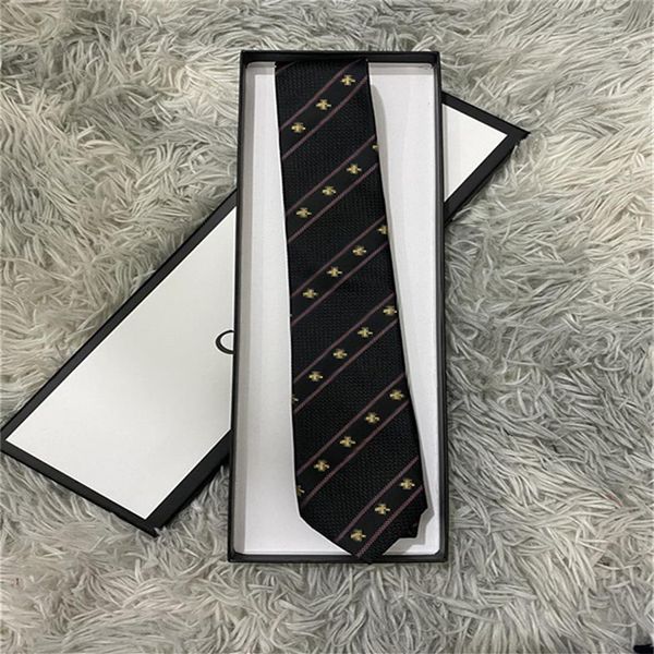 2023 Новые мужчины связывают мужские дизайнерские галстуки Tie Tie Luxury Business's Silk Tie Party Свадебная галстука галстук Cravatino Cravat 203d