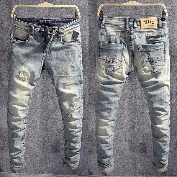 Мужские джинсы итальянский стиль мода мужчина ретро серо -синий растяжение Slim Slim Ruped Patched Designer винтажные повседневные джинсовые штаны Hombre