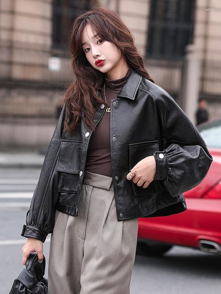 Jackets coreanos de couro feminino Black Women Women Fashion Button Button Motor Biker Jaqueta Feminino Bolsos de Streetwear