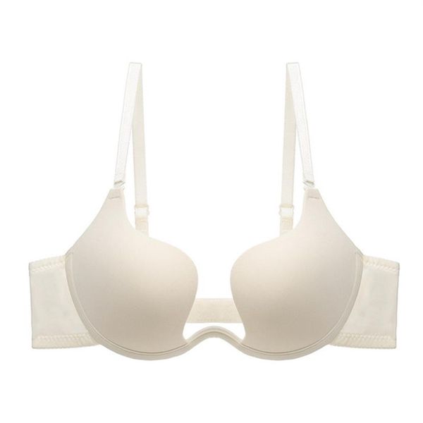 U-Bra in Europa e in America raccoglie Back277p sexy e senza traco