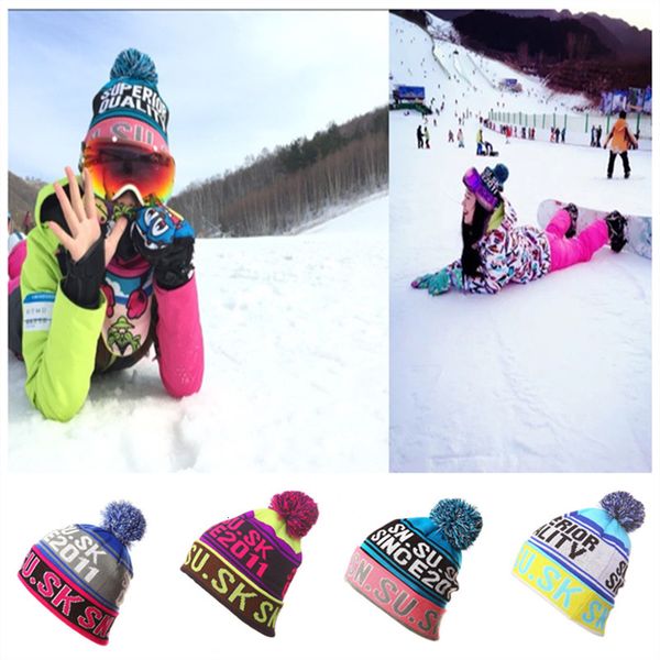 Beanie/Kafatası Kapakları Kayak Şapkaları Noel Kadınları için Sıcak Kış Örgü Kafatası Kapağı Şapka Beanies Beanies Ski Cap Snowboard Şapkası 230822