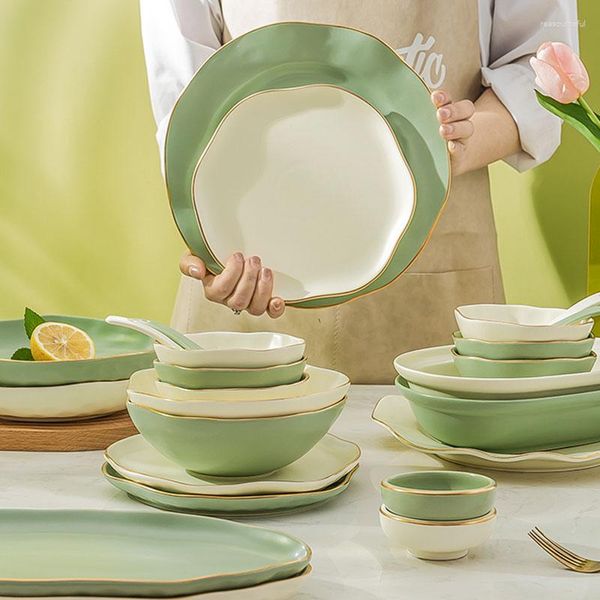 Piatti piatti da tavolo completi di lusso 18 pezzi set ceramica carina panel originale oggetti da cucina congiunto