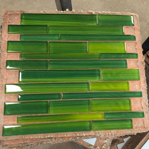 Sfondi 110 pezzi Verdi Verde Bamboo dipinto a mano Piastrelle in vetro in vetro di vetro Backsplash Backsplash TV Background Wallpaper Piastrella