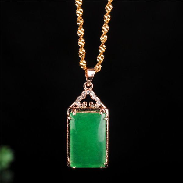 Натуральный кулон Myanmar Green Jade с 925 серебряным серебряным розовым золотым ожерельями.