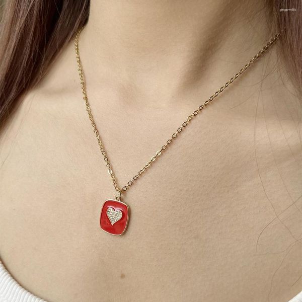 Collane a ciondolo per il cuore rosso pavimentazione Collana zircone per donne in acciaio inossidabile Colore oro soffocante Gioielli di moda