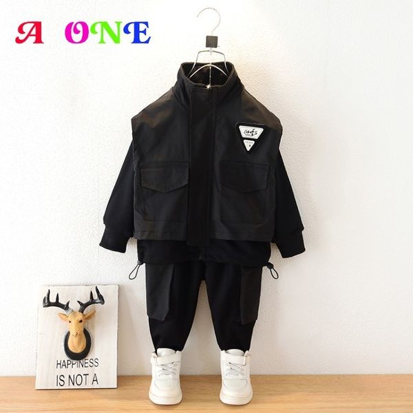 Giyim Setleri Bahar Sonbahar Erkekler Set Giyim Bebek Kıyafetleri Çocuklar Takım Sweatshirts Pantolon 2 PCS Moda Açık Giyim 214y 230823