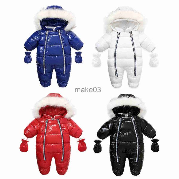 Down Coat Säugling Neugeborenes Baby Winter warmer Strampler Schnee Schnee Kinder Jungen Jungen Einfacher Farbe Overall mit Fußabdeckungen Handschuhe J230823