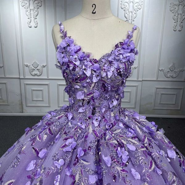Customized Elegant Shine Purple Crystal A-Line Hochzeitskleid Neues 3D-Blumen-ärmellose Brautkleider Brush Zugrobe Vestido de Noiva D-H232801