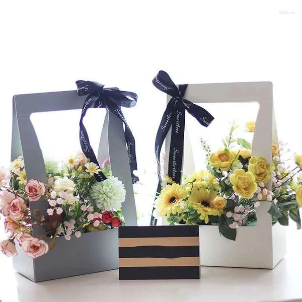 Geschenkverpackung 5pcs wasserdichte Kraftpapier tragbarer Blumenkorb Bouquet Griff Carton Creative Holiday Wraping Box