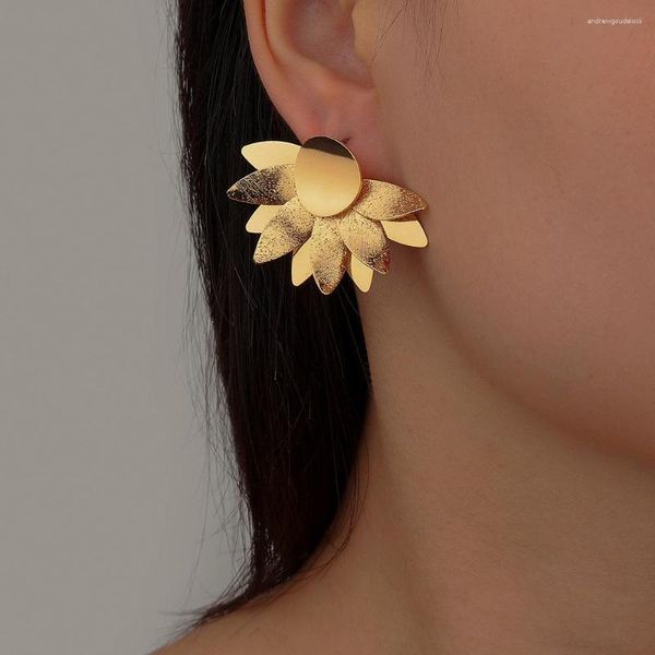 Stift Ohrringe Personalisierte Flut mit Legierung Lotus Mode süßer kühler Wind Blütenblätter Frosted Blumen Großhandel