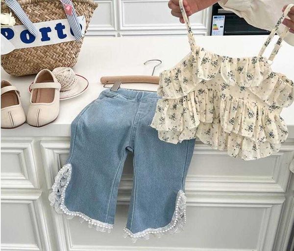 Giyim setleri yaz yeni çocuklar kız tatlı moda çiçek askı üstleri inci kot pantolon kırpılmış pantolon iki parçalı kıyafetler