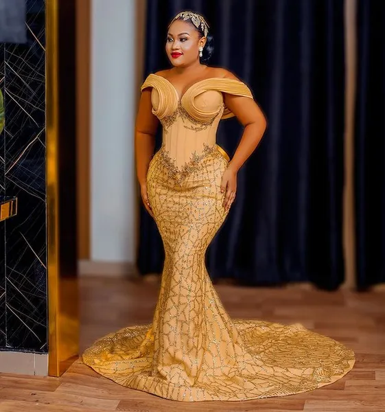 August Aso Ebi Mermaid Gold Dress Gold in pizzo in rilievo sexy da sera sexy Party Second Riception Birthday Gowns Dresses Robe de Soiree ZJ7115 407