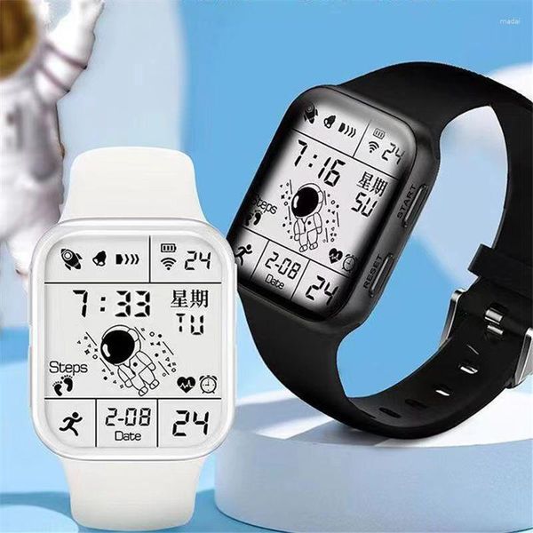 Armbanduhr Fashion Astronaut Dial Student Electronic Watch Kalender Luminöser Handuhr Jugendliche Sport im Freien digitale Armbanduhr