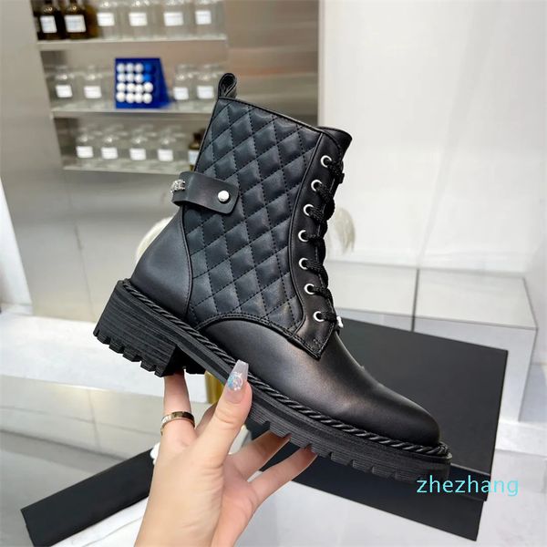 2023 Designer Men's Long Boots Long Boots Short Martin Boots Leather feito em tamanhos 35-41