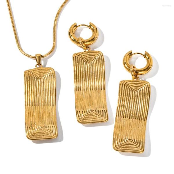 Странд из нержавеющей стали PVD 18K Золото с золотой водонепроницаемым подвесным ожерельем прямоугольника для женских украшений Оптовая модность