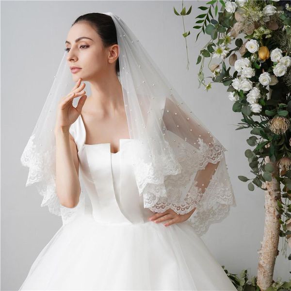 Accessori per matrimoni in pizzo di veli da sposa perle per perle velo a due strati con pettine in metallo