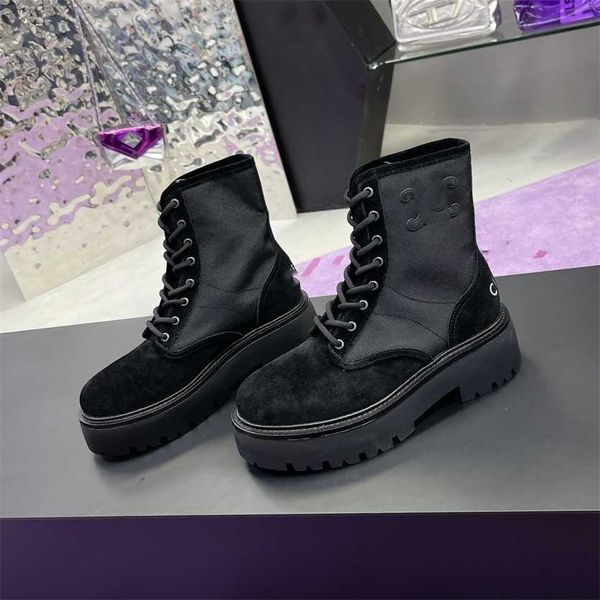 Tasarımcı Hantal Boot Kadın Botlar Boya Triomphe Dantel Up Ayakkabılar Süet Buzağı Tuval Savaş Giden Bej Black Bull Deri Platform Ayakkabı Yüksek Sneakers