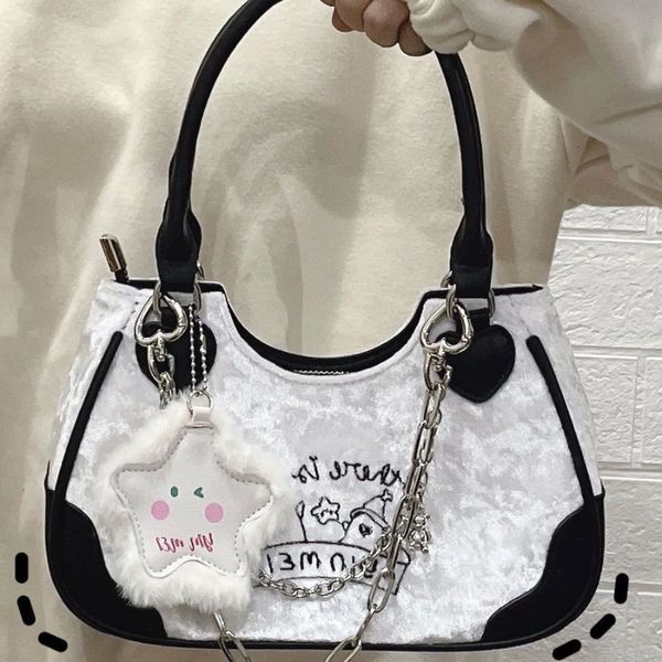 Abendtaschen y2k Koreanische Frauen Mode Harajuku Vintage Kawaii Girls Kette Tasche Handtasche Ladies Geldbörsen Schulter -Achselhändler Handtaschen Crossbody 230823