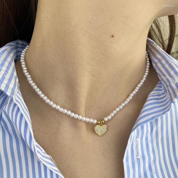 Anhänger Halsketten Liebe Herz Imitation Perle Edelstahl Verschluss Goldfarbenkragen Halskette für Frauen eng eingelegt Zirkon