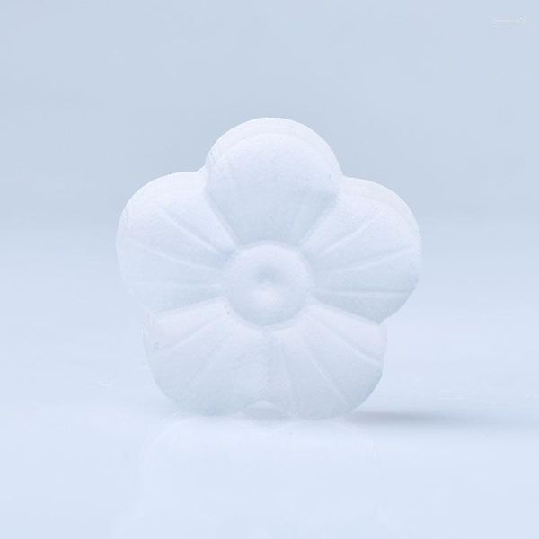 Figurine decorative 1pc Fiori di cristallo bianco naturale di selenite naturale Chakra di pietra curativa in pietra intaglio intaglio intagliato decorazioni per la casa doni fai -da -te minerali