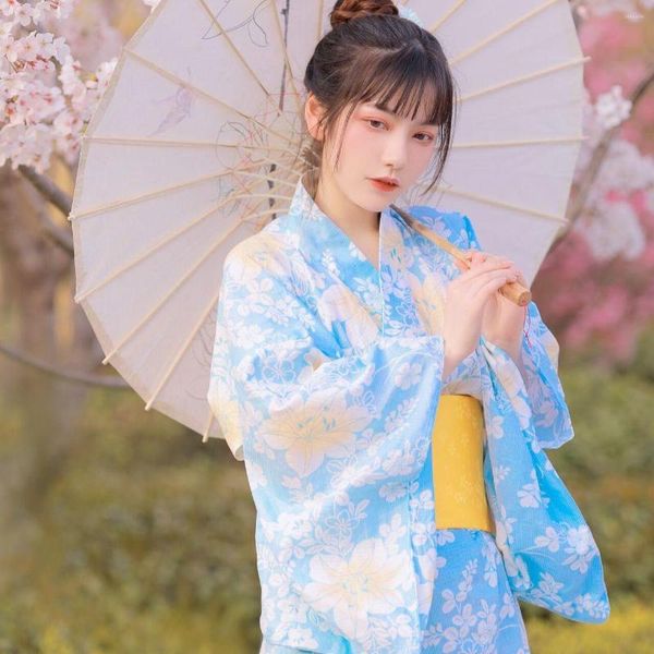 Ethnische Kleidung Frau Japanischer Stil traditioneller Kimono mit gelbem Kleid Bowknot Blume gedruckte Geisha Bühne Haori Yukata Pography Kleidung