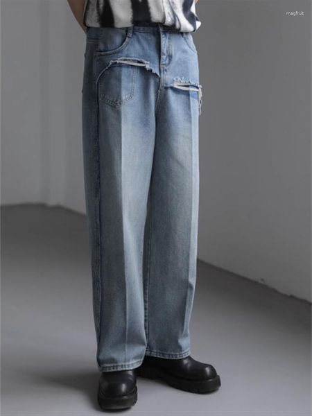 Jeans masculinos 2023 Design Sense Niche de nicho solto Casual Pants retas Marca de moda Super Fire Hole Wide perna
