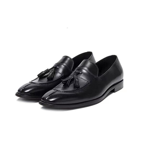 Elbise Ayakkabı Sürüş Ayakkabıları Sonbahar Kış Loafer Ayakkabı Cowhide Erkek Tasarımcı Ayakkabı Yüksek Kaliteli Gerçek Deri Ayakkabı Erkekler Bahar Elbise Ayakkabı 230823