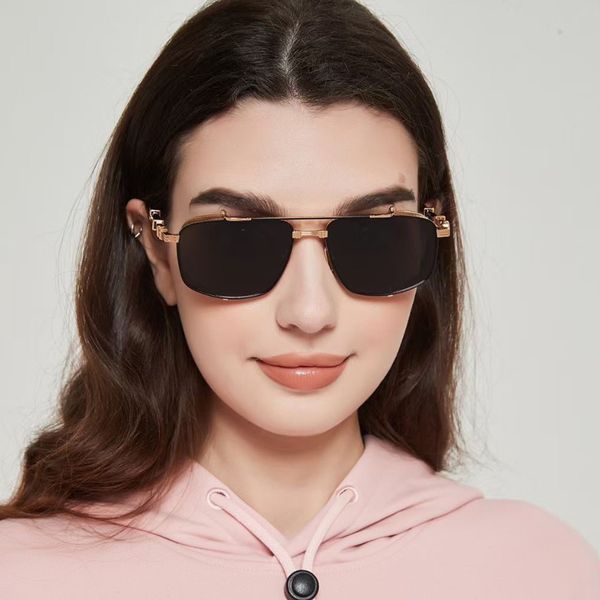 Modedesign Sonnenbrille Retro Frauen klassische Sommer-Sonnenbrille UV-Schutz altmodische Vollrahmen-Mode-Brille Größe: 56 Paare 17-140