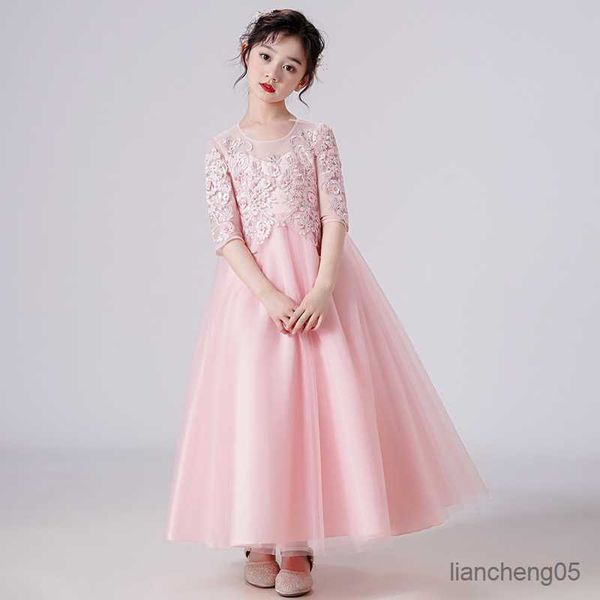 Девушки платья подростки формальный белый розовый синий элегантный элегантный подруга свадебные маленькие девочки платья принцессы кружев детская одежда для фортепиано шоу танцевальное платье R230824