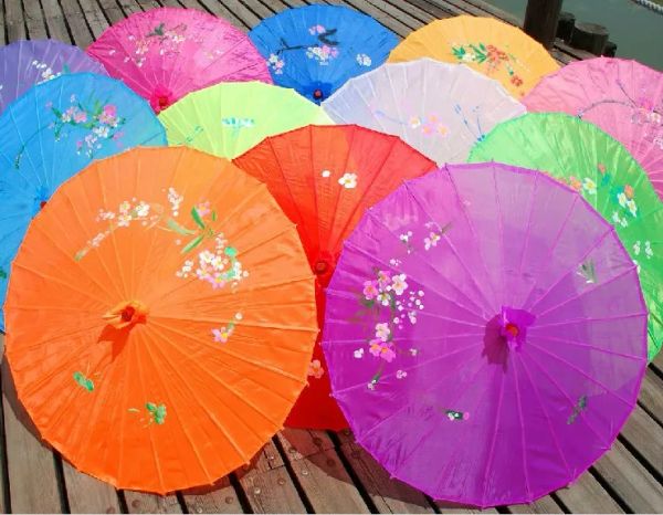 Elde boyalı çiçek tasarımları ile çeşitli renkler düğün gelini şemsiye ipek parasol üst kalitelizz