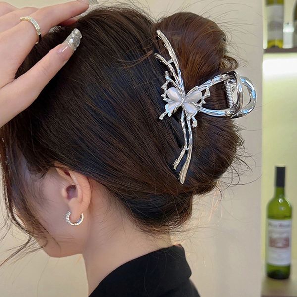 Acessórios para cabelos de cabeça de cabeça Fanyin Butterfly Opal Clip for Women High -End Shark na parte de trás da cabeça 230823