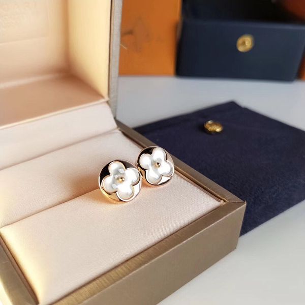 Box Rose Gold Stud Küpe Tasarımcısı Kadınlar Erkekler Lüks Jewlery Hoop Saplama Küpe Eski Çiçek Moda Küpe Nişan Ear Stud