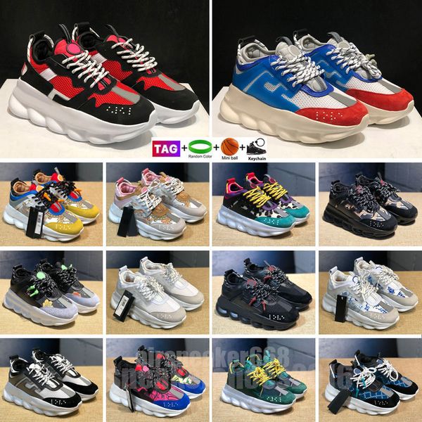 Itália Moda Casual Casual Sapas Designers Sneakers femininos homens brancos plataforma grega masculino masculino Chainz vestido de bandeira reação em cadeia