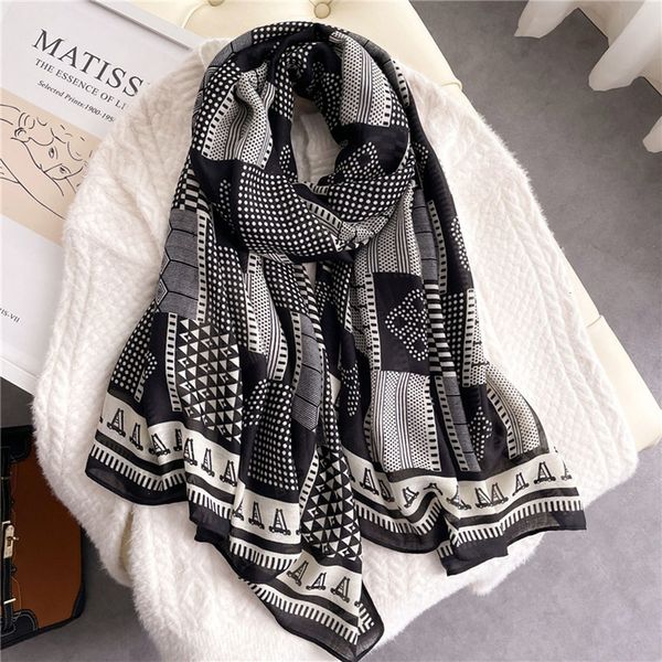 Lenços de luxo marca mulheres estilo moda cor de correspondência impressão lenço de seda lady pano de cabeça xale de praia hijab cabeça lenços bandana 230823