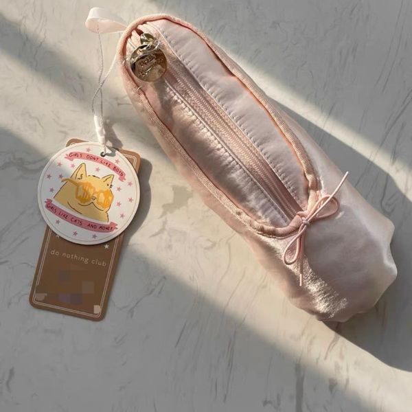 Kosmetiktaschen Hüllen Niedliche Ballettschuhe Persönlichkeitsdesign Für Frauen Lässiger Mini-Studentenstift Vielseitige Damen-Make-up-Tasche 230824