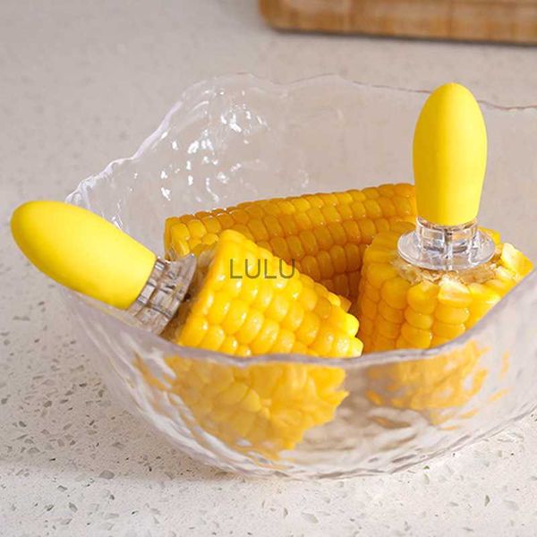 Acciaio inossidabile creativo Schiaccia di mais portatile Anti Scalding e Isolamento del calore Sbattoni di frutta aghi di mais Fruga Frutta Gadget HKD230810