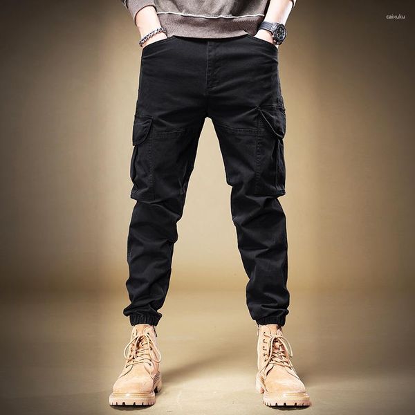 Мужская джинсовая уличная одежда мода мода слабым подходит для больших карманных повседневных грузовых брюк Hombre черные желтые брюки хип -хоп беггеры комбинезоны