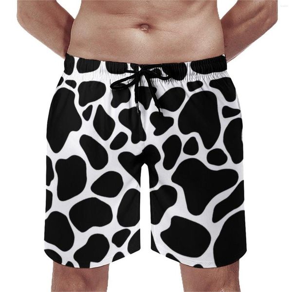 Pantaloncini da uomo Tavola estiva Stampa mucca Surf Bianco Macchie nere Modello animale Pantaloni corti da spiaggia Carino costume da bagno ad asciugatura rapida di grandi dimensioni