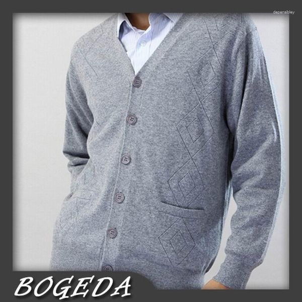 Suéteres masculinos Pure Cashmere Sweater Homens Cardigan Bolsos Sólidos Cinza Estilo Casual Alta Qualidade Natural Tecido Stock Clearance