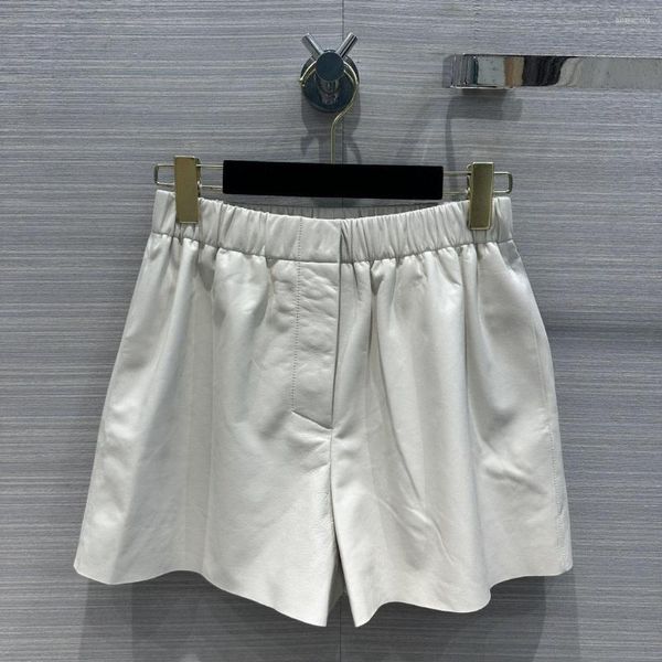 Pantaloncini da donna Lederhosen Pelle di agnello Texture morbida e delicata Nessun legame Elastico in vita Design Effetto di riduzione dell'età