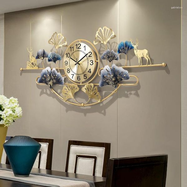 Relógios de parede Europeu Ferro Forjado Ginkgo Folha Deer Home Room Ornaments 3D Mural Artesanato El Lobby Adesivo Decoração