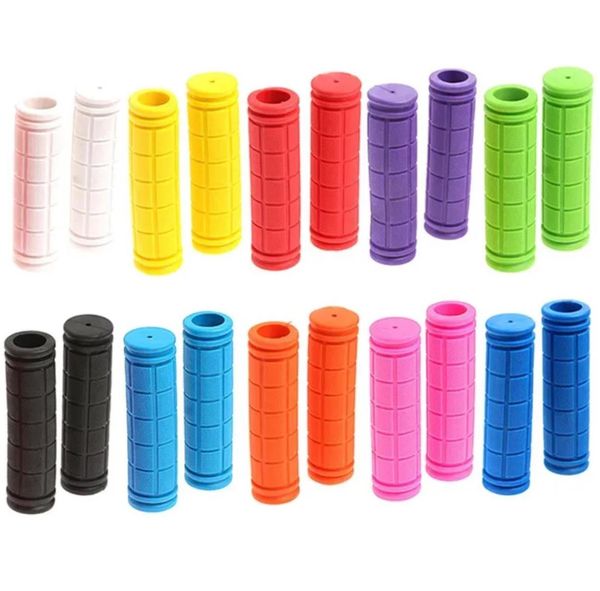 Nuove manopole per manubrio in gomma per bici Cover Party BMX MTB Maniglie per biciclette da montagna Anti-skid Biciclette Bar Grip Parti di attrezzi fissi Commercio all'ingrosso 0825